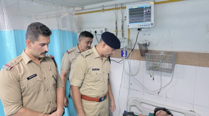 पांच दिन पूर्व लूटी चेन ‘साथ’ लेकर देर रात बदमाश पहुंचा बैरियर पर, पुलिस ने किया पीछा तो झोंका ‘फायर,’ पुलिस की जवाबी गोली लगी पैर में