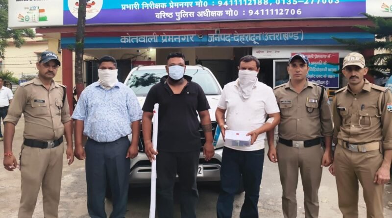 पटेलनगर गोलीकांड के बाद अब प्रेमनगर में बस और फॉर्च्यूनर चालक के बीच मारपीट में तन गई पिस्टल