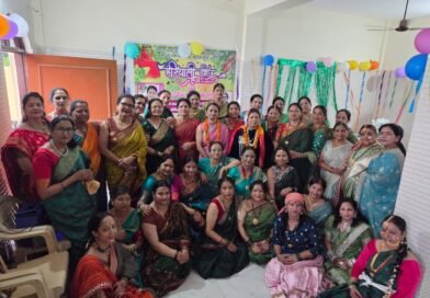 सरस्वती विहार में योग परिवार के तीज महोत्सव में छाया उल्लास, उत्सव में सहभागी 91 वर्षीय कमला देवी को किया सम्मानित
