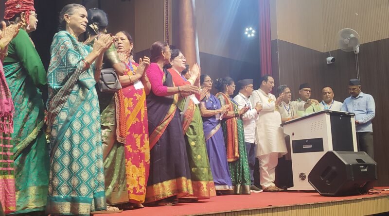 अफसरशाही की ‘कुंडली’ पर जताया गया आक्रोश, उत्तराखंड की दशा-दिशा पर हुआ गहन चिंतन