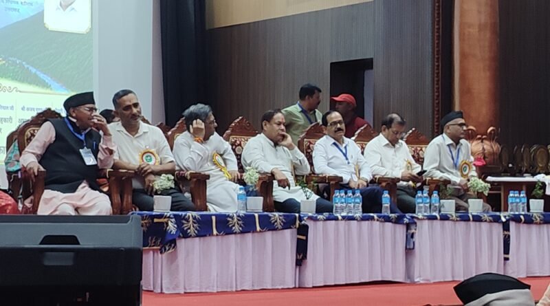 सुबोध ने पहाड़ी राज्य का अस्तित्व संकट में पड़ने के प्रति चेताया, गणेश बोले- गैरसैंण को हमारी सरकार बनाएगी स्थायी राजधानी